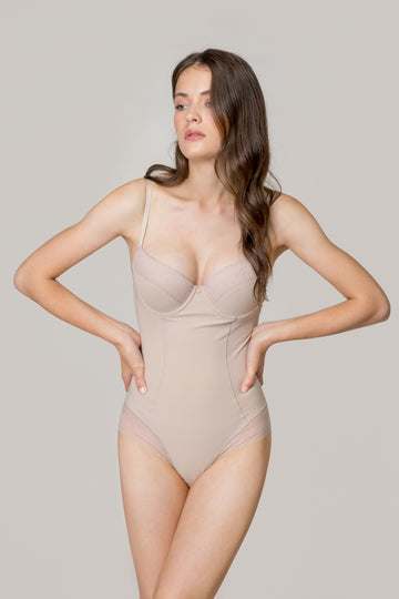 Body copa efecto tanga nude