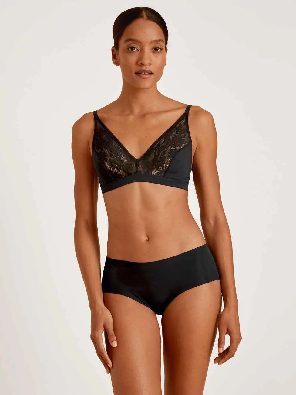Sujetador sin aro Natural Skin Lace negro