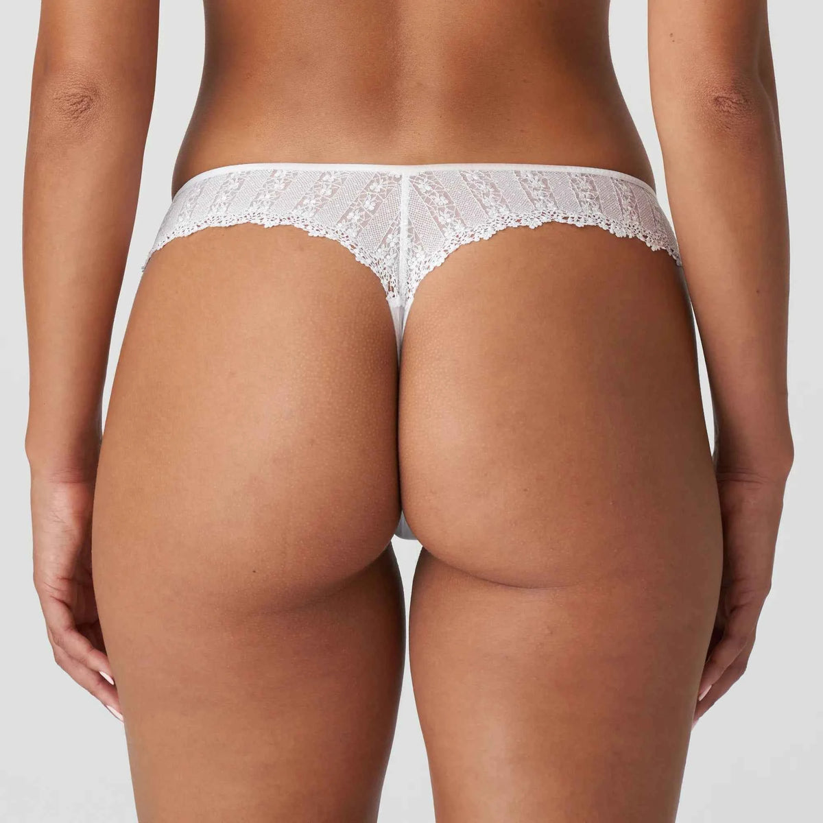 Tanga Christy blanco