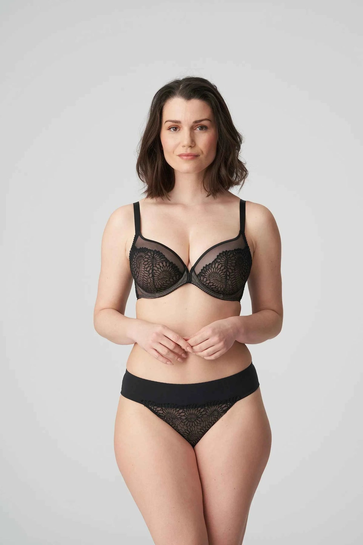 Tanga Sophora negro